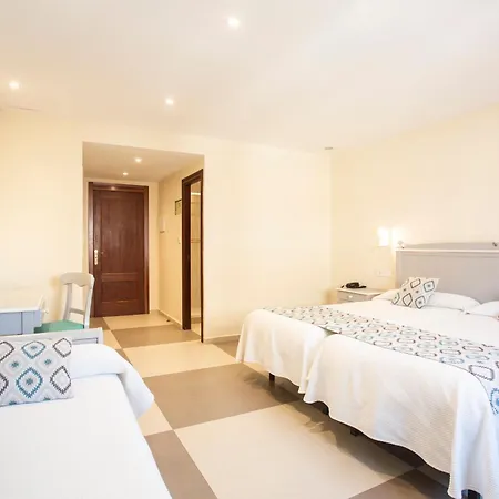 Otel Playa Sol 2*